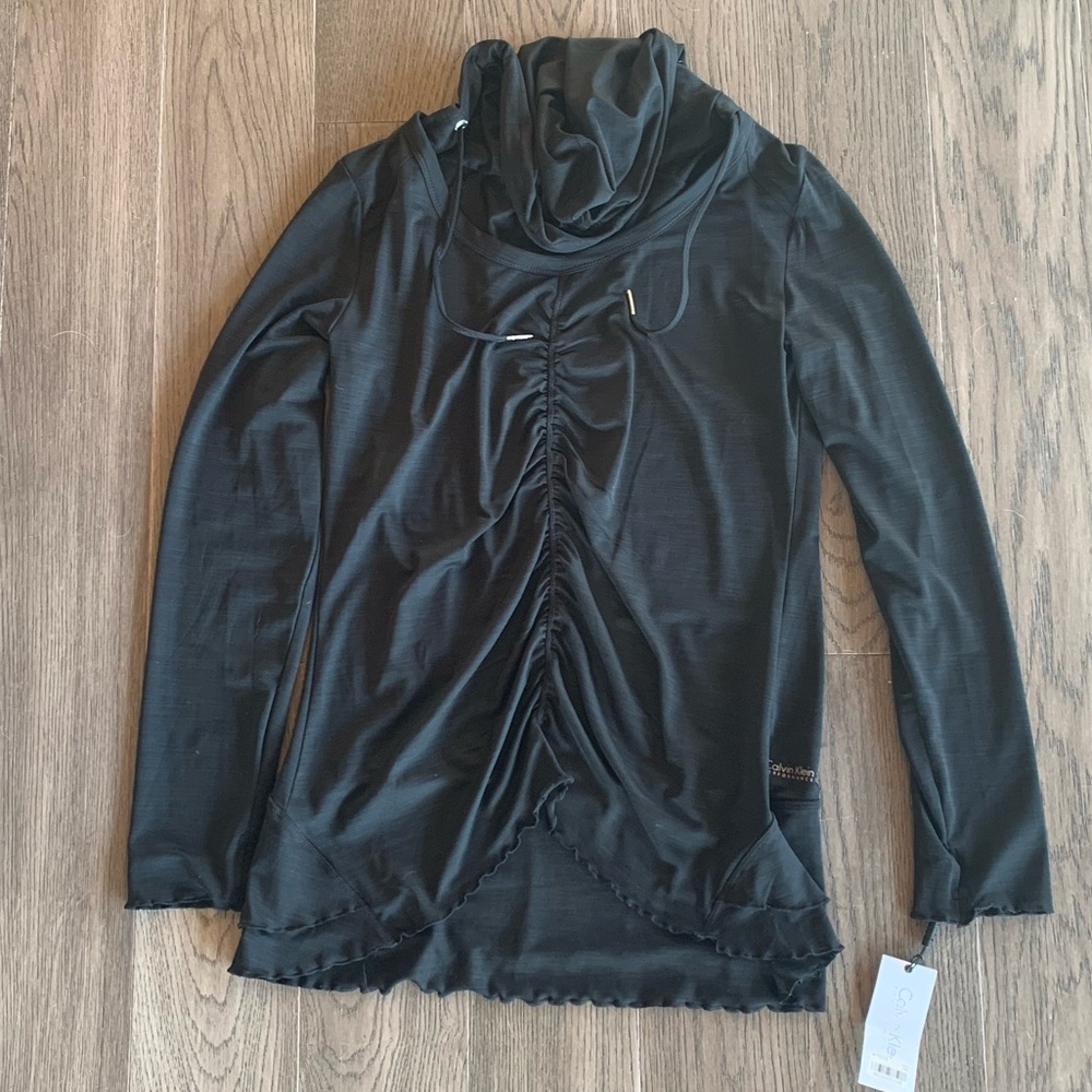 CALVIN KLEIN PERFORMANCE SWEATER SIZE LARGE